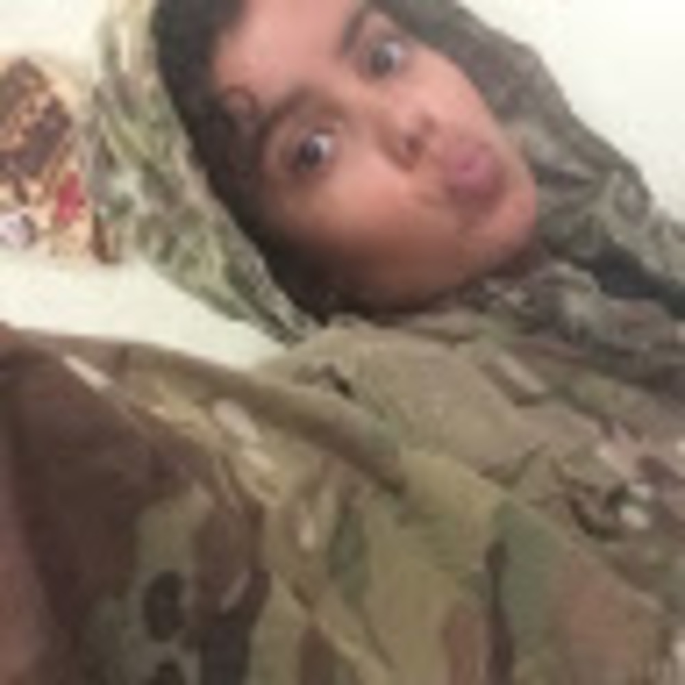 Meet your Posher, Angélica